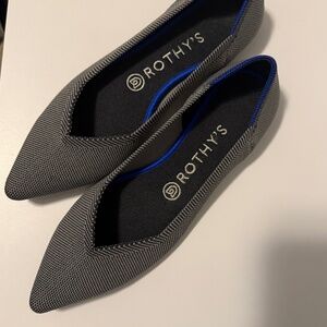 Rothys flats- The Point